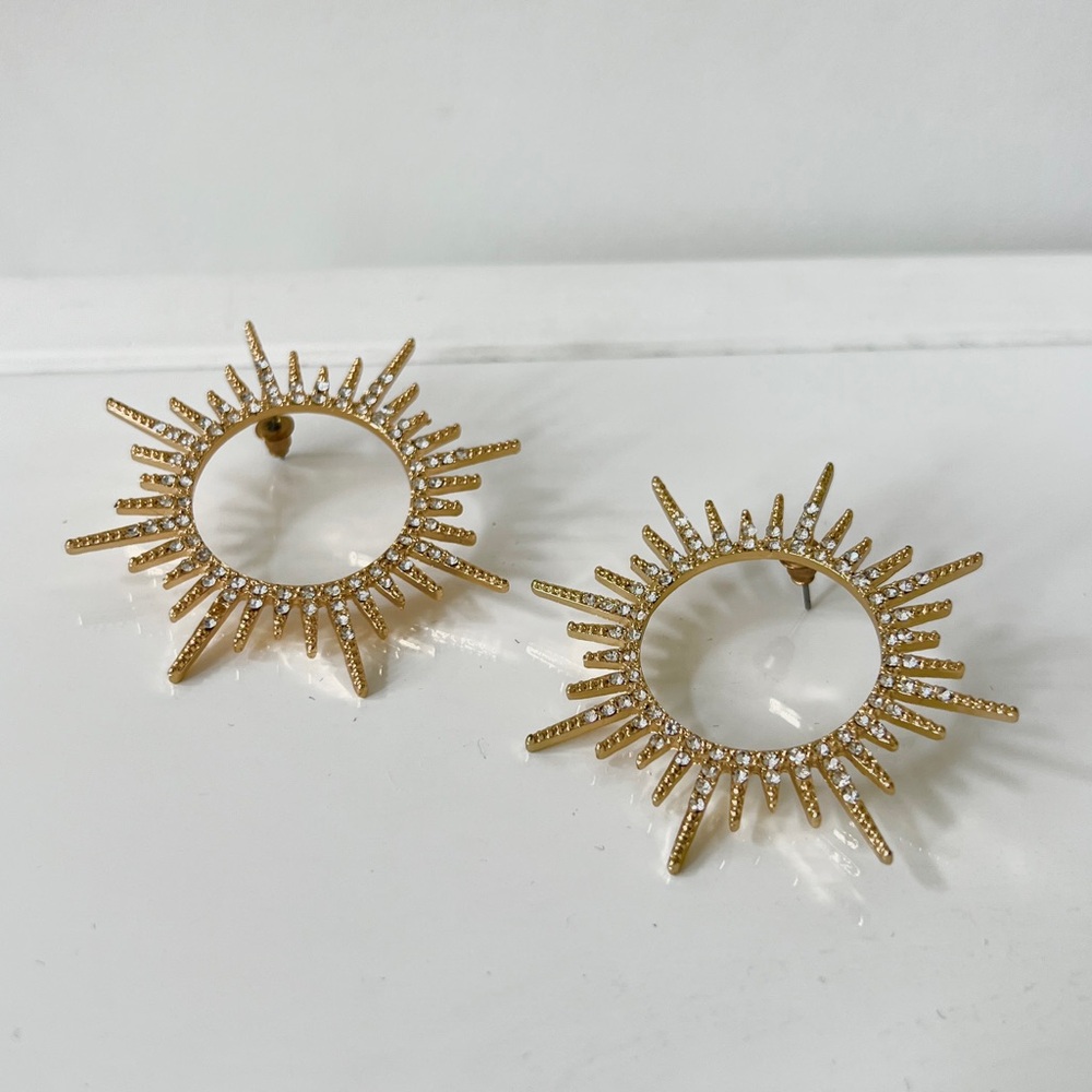 Gold Tone Crystal Studded Sun Round Earrings